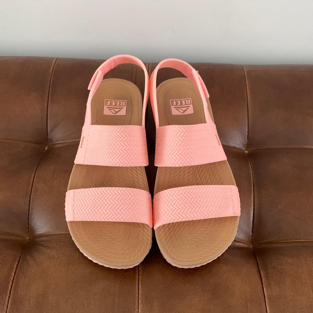REEF Water Vista waterproof sandals, size 7